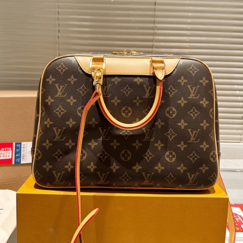 Louis Vuitton Deauville MM Monogram Brown 13.8 Inches