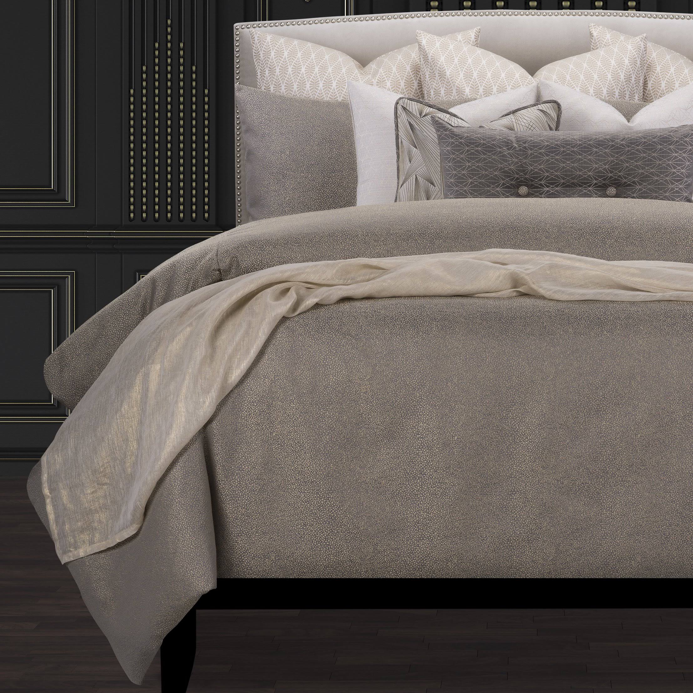 F Scott Fitzgerald Effervescent Spa Luxury Bedding Set - Gold