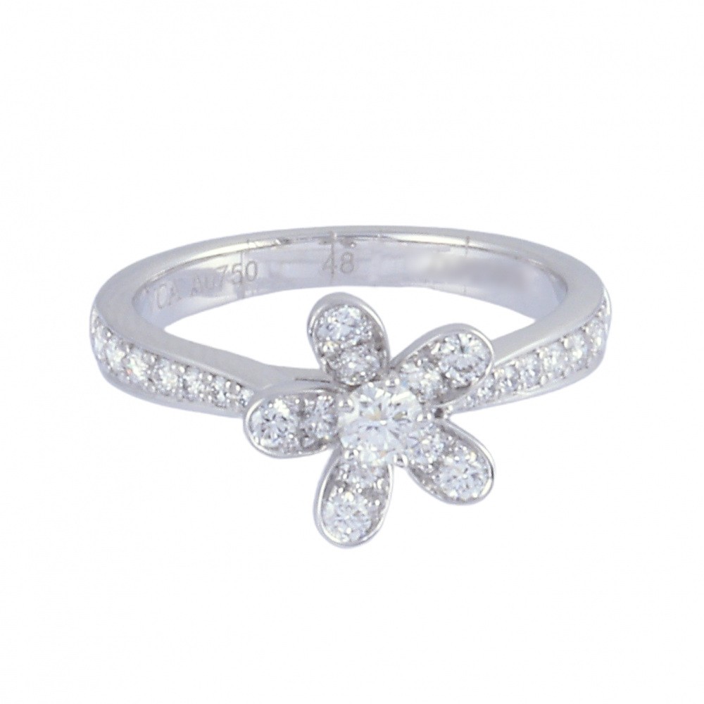 Van Cleef & Arpels Socrates Diamond Ring 18K White Gold