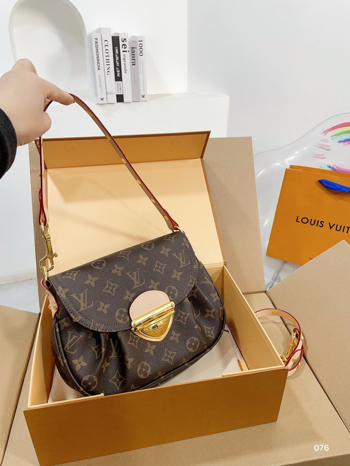 LV Sunset shoulder bag - cnluxepick