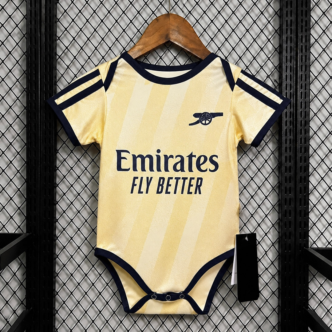 Baby Kit 26/27 Arsenal 3