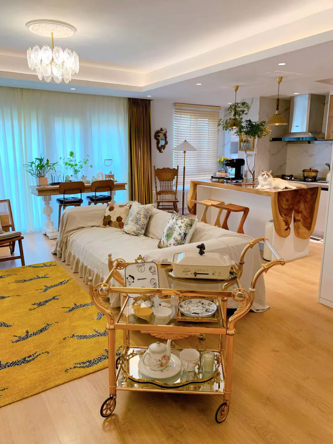CP016 - California Newport Beach Bright Yellow Wool Carpet Living Room With Natural Light Sofa Coffee Table Blanket