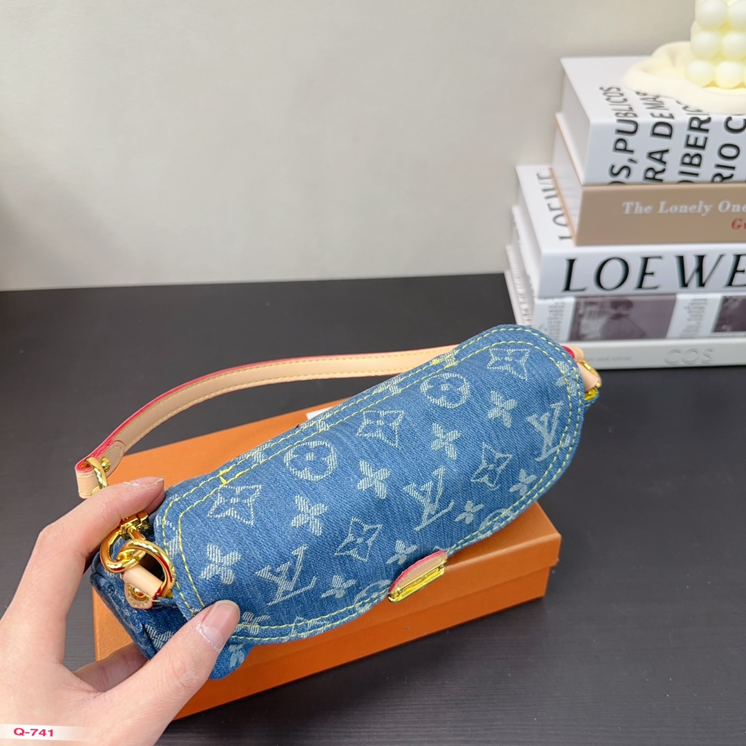 LV denim underarm shoulder bag - cnluxepick