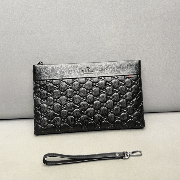 Gucci Microguccissima Clutch Black 10.6 Inches