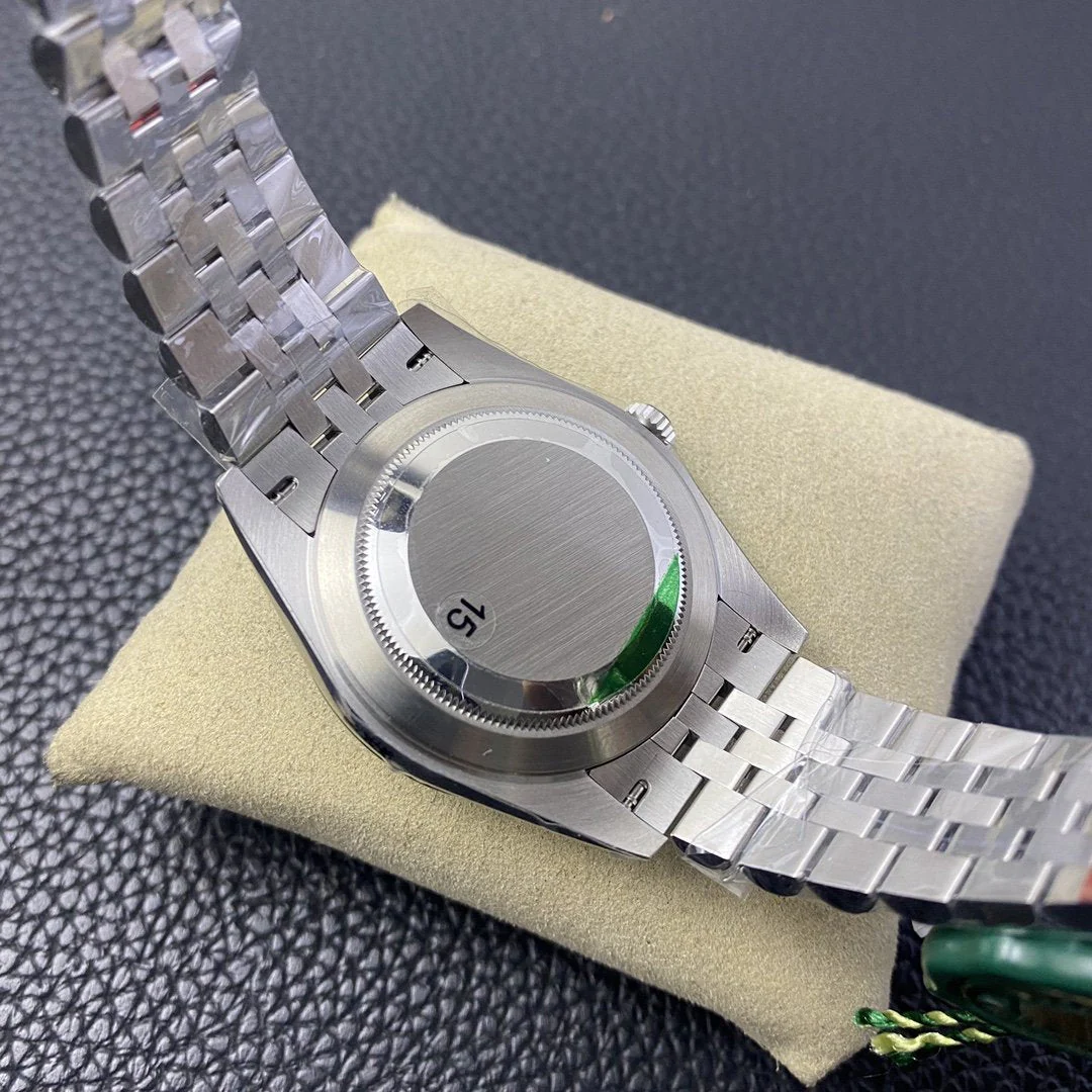 DATEJUST 41MM SMOOTH BEZEL BLUE DIAL OYSTER BRACELET