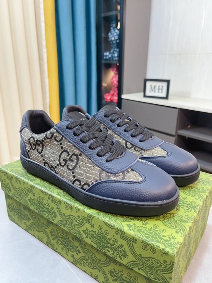 Gucci Gg Canvas And Leather Low Top Sneakers Blue