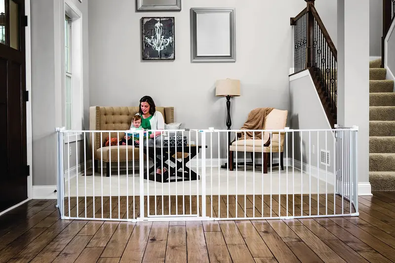 Regalo Super Wide Adjustable Baby Gate – 192-Inch Expandable Play Yard & Safety Barrier