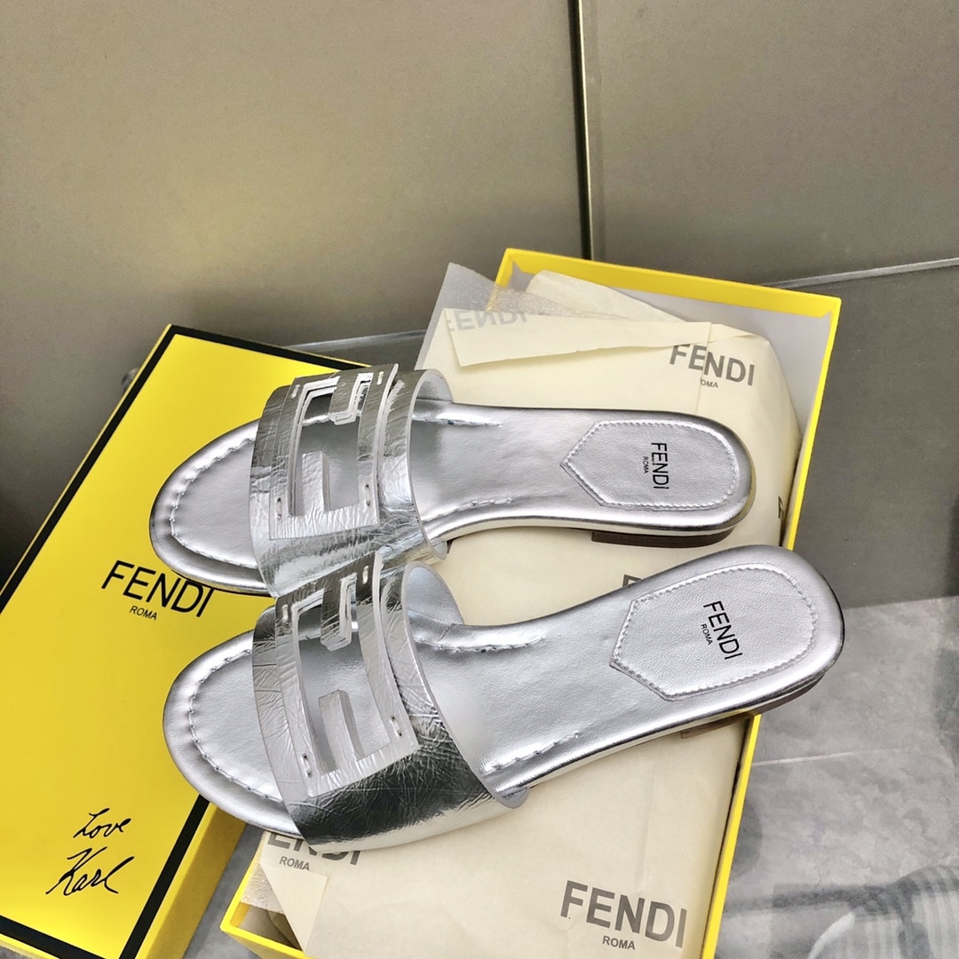 Fendi Baguette Silver Nappa Leather Slides 8R8136Ai16F0Ge7