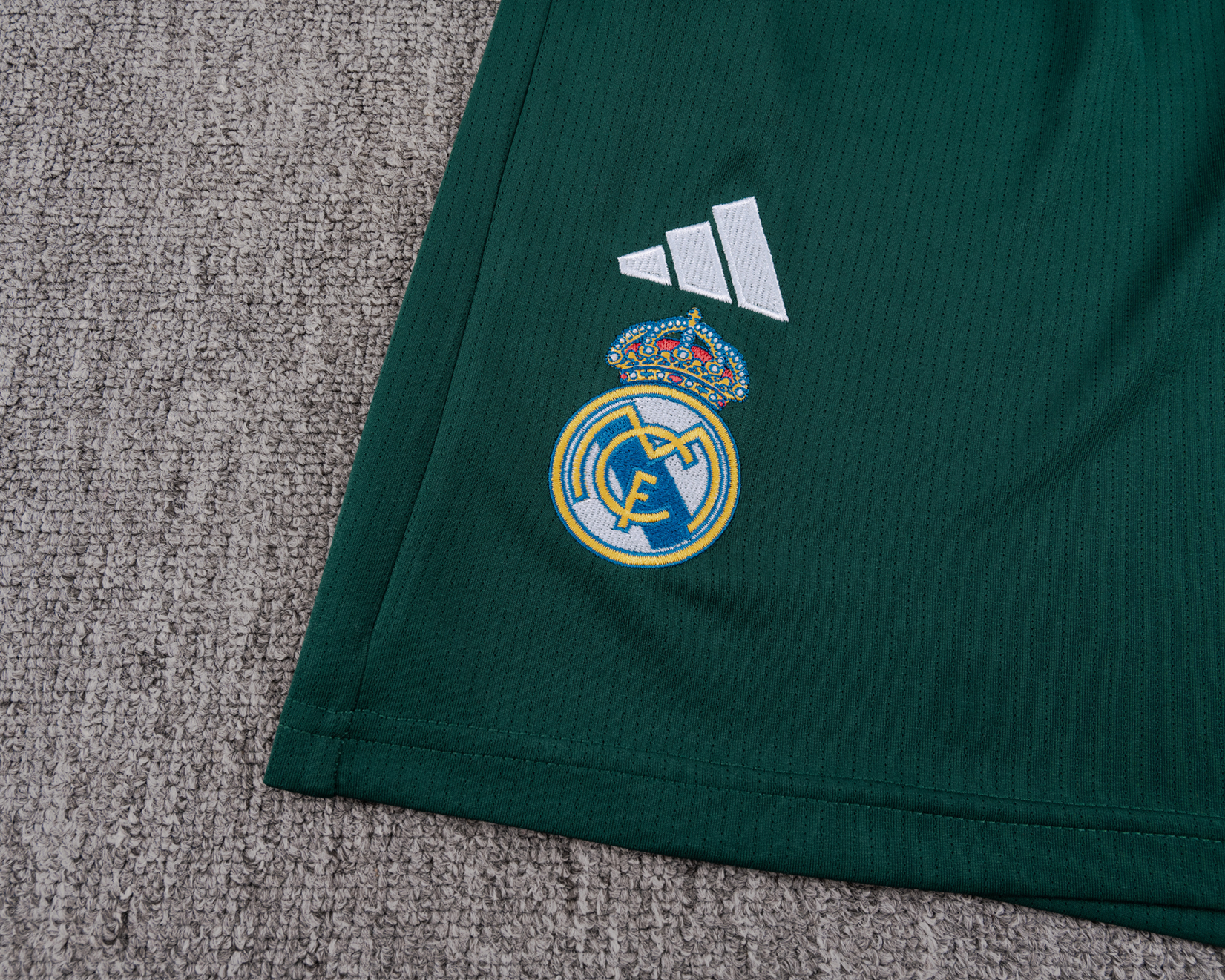 Real Madrid 26/27 Training Suit Retro Style