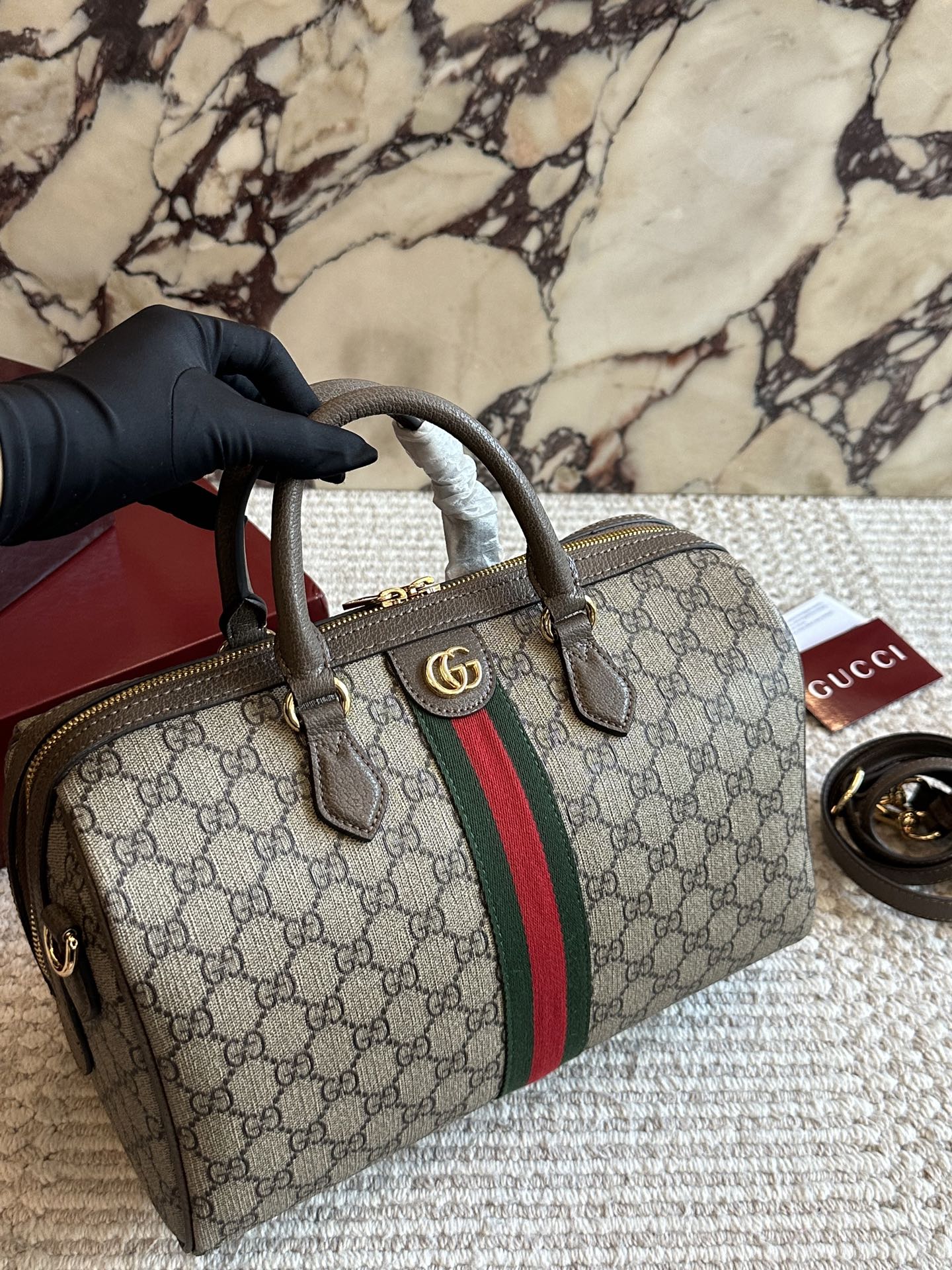 Gucci Boston Handbag - cnluxepick