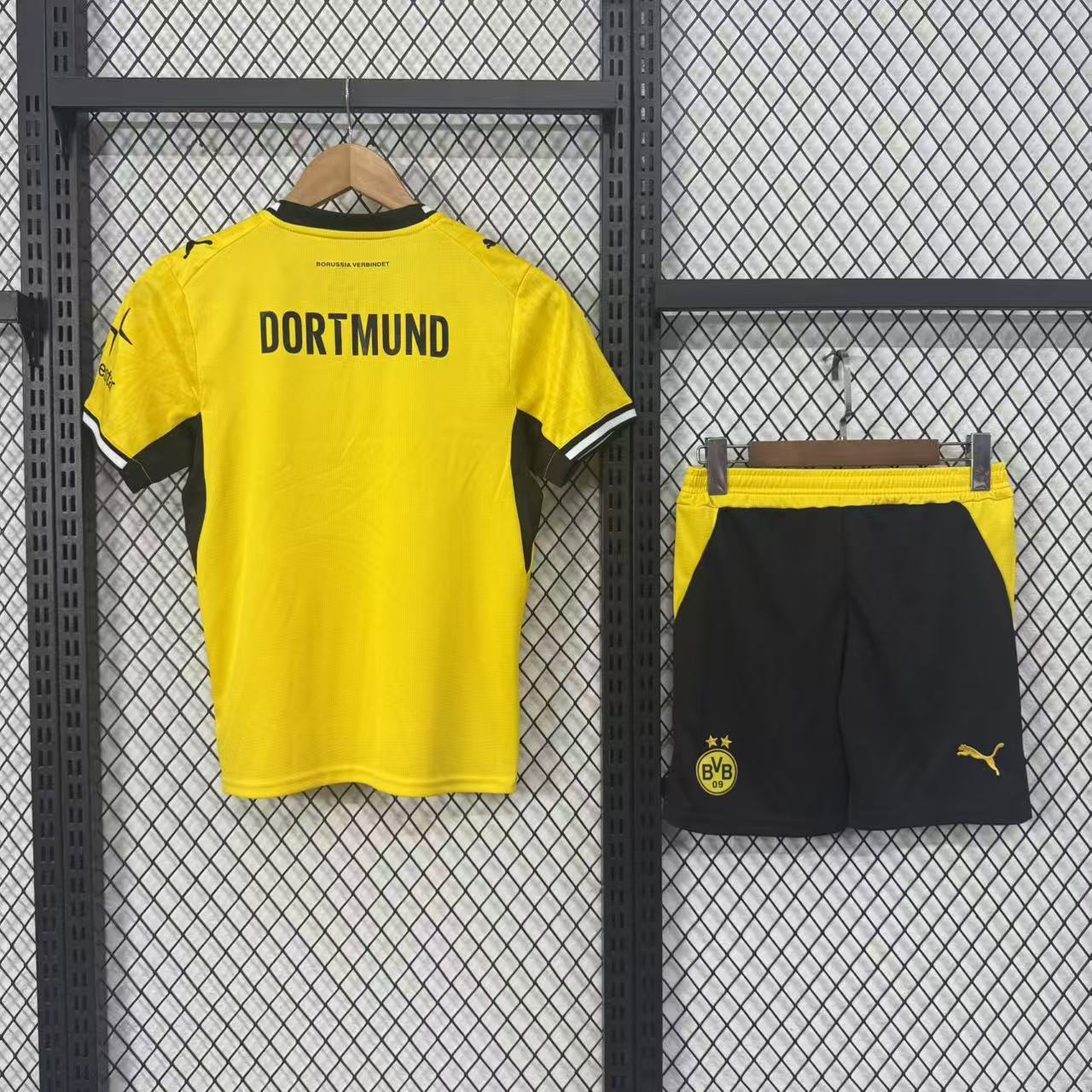 Borussia Dortmund Home Kids Suit 26/27