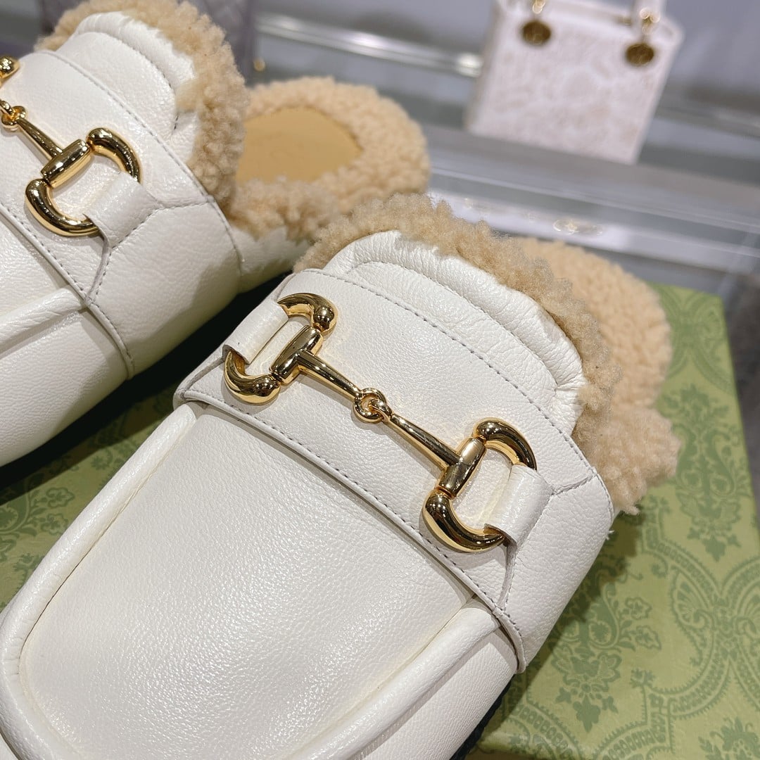 Gucci Women’S Mule With Horsebit White