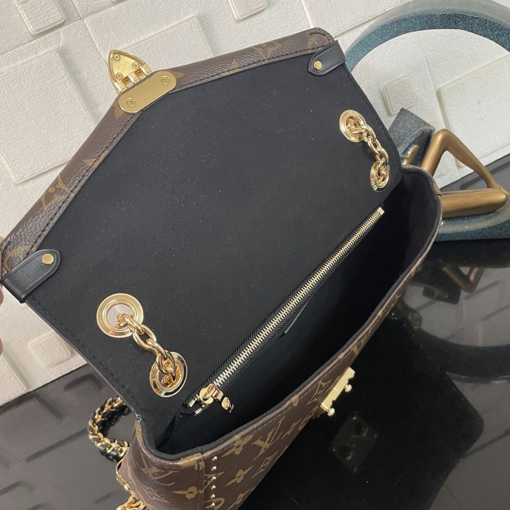 [Premium Quality] – Louis Vuitton Trunkie Monogram 10.6 Inches M14526