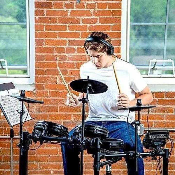 alesis-drums-nitro-mesh-kit-Eight Piece All Mesh Electronic Drum Kit With Super Solid Aluminum Rack, 385 Sounds, 60 Play Along Tracks, Connection Cables, Drum Sticks & Drum Key Included