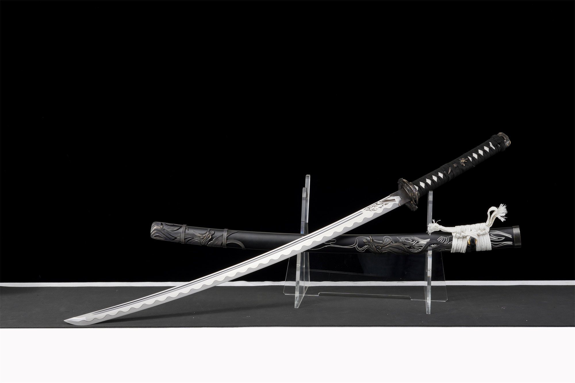 Ghost of Yotei Katana – Manganese Steel, Twin Wolf Tsuba, Full Tang