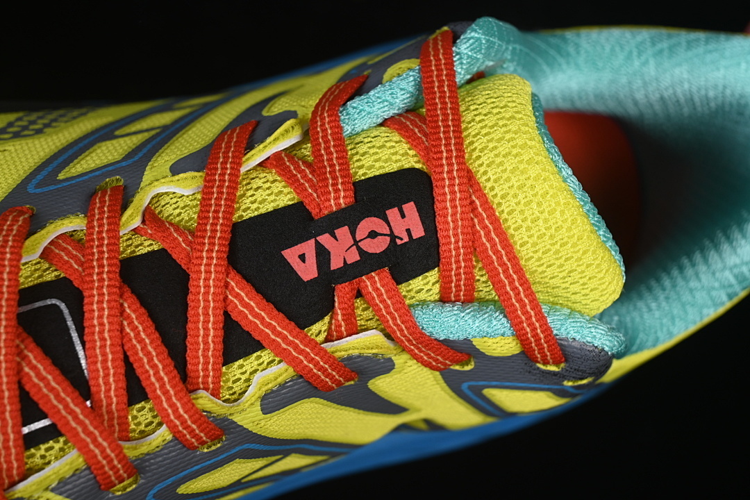 HOKA One One Speedgoat 2