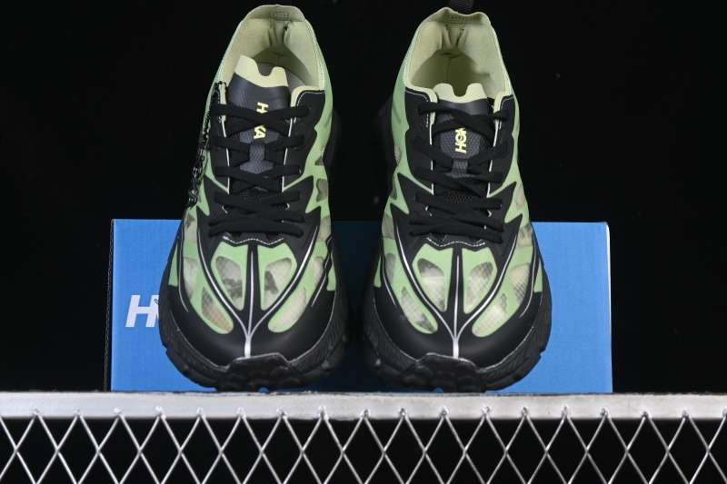 HOKA One One Mafate Speed 4 Lite