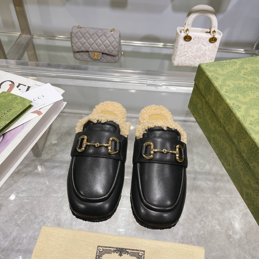 Gucci Women’S Mule With Horsebit Black 771061 Aacz3 1047