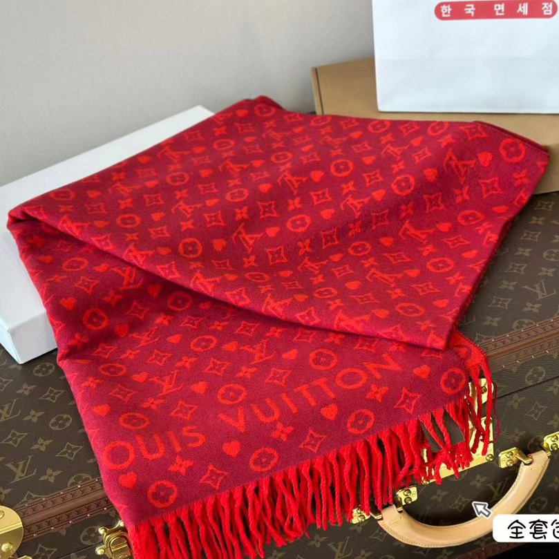 LV Louis Vuitton Game On Cashmere Scarf - cnluxepick