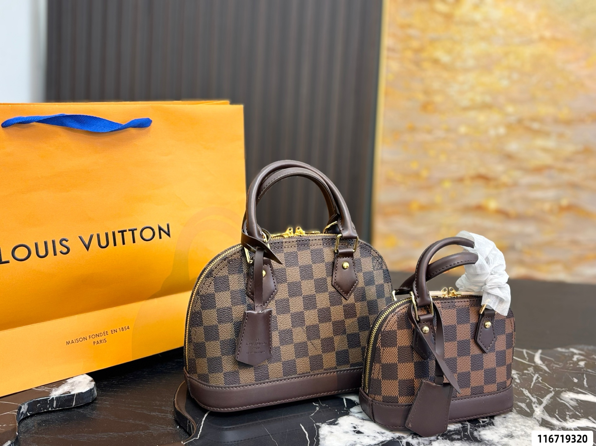 LV Shell Bag - cnluxepick
