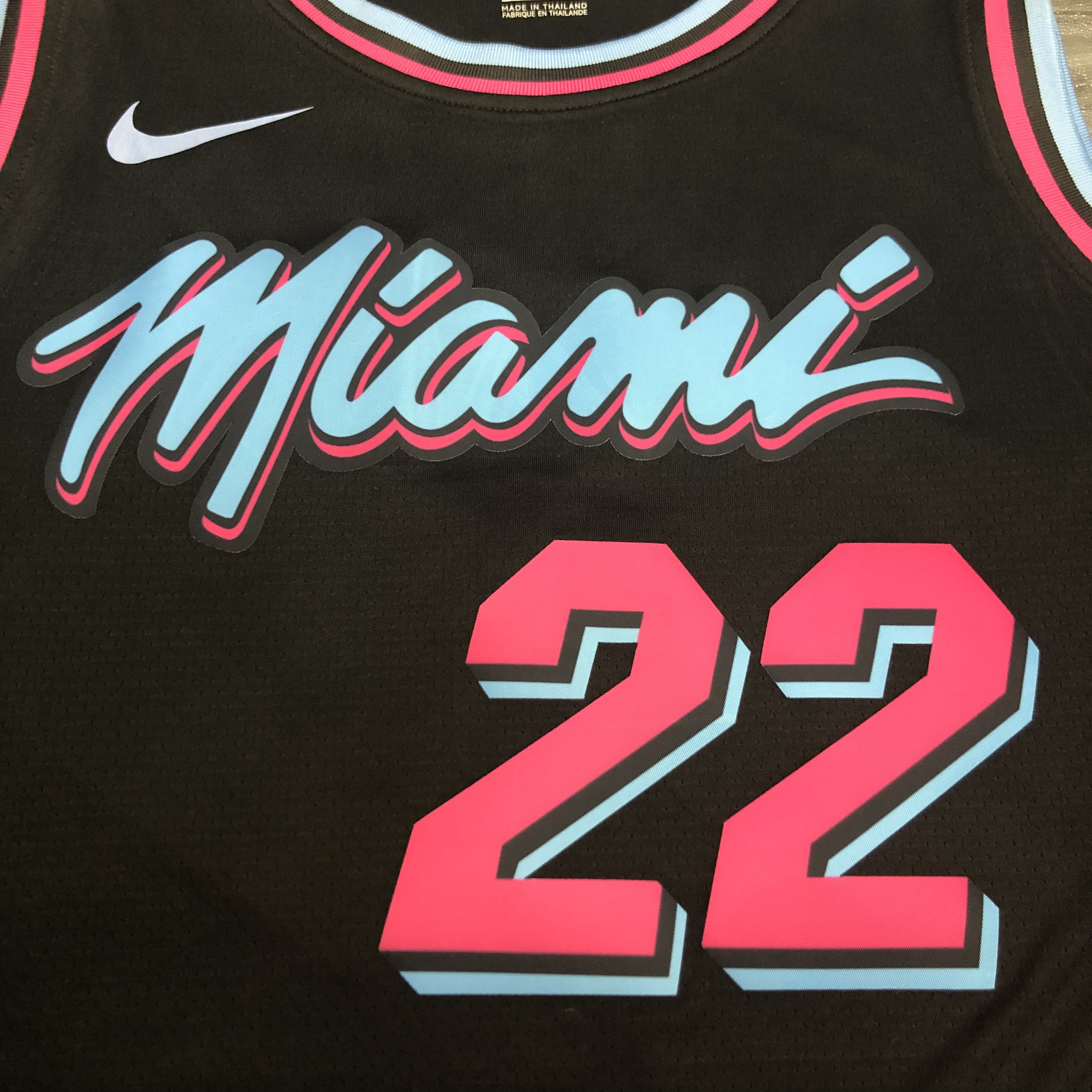 Miami Heat Black Jersey No.22