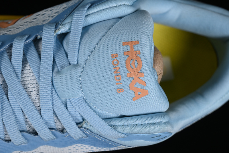 HOKA One One Bondi 8