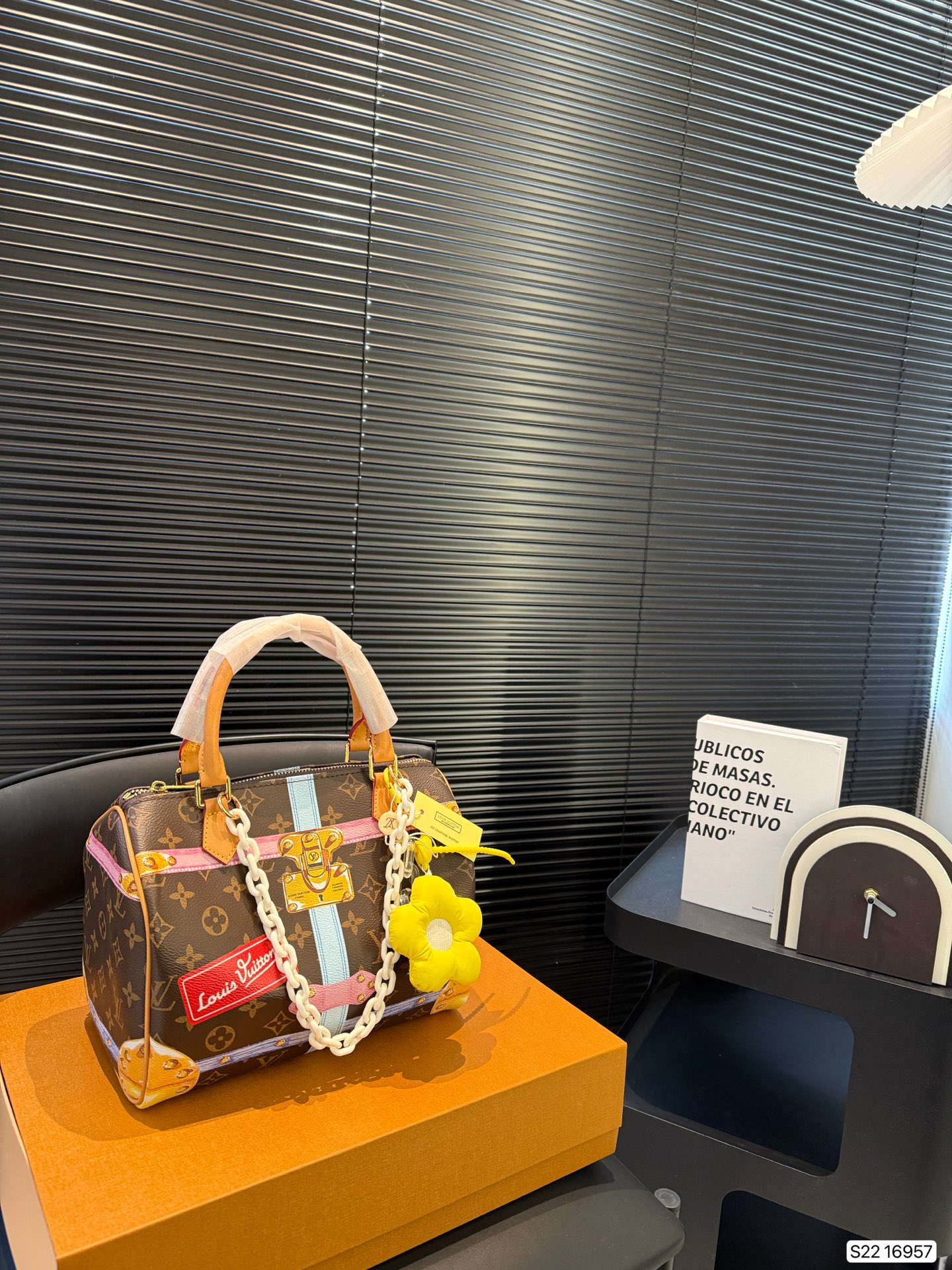 LV painted pillow bag spring and summer show series - cnluxepick