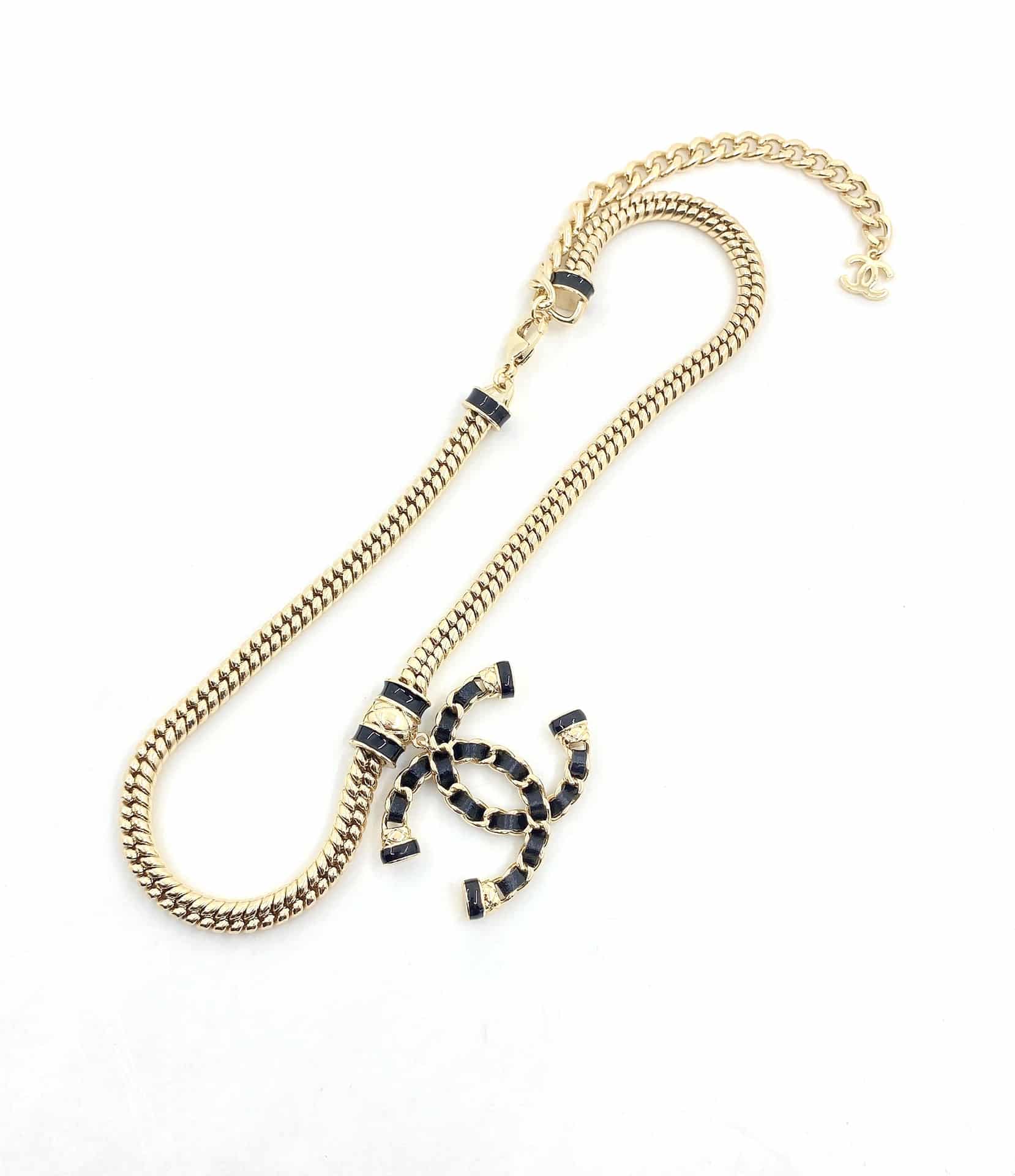 Chanel Women’S And Gold Metal Cc Necklace
