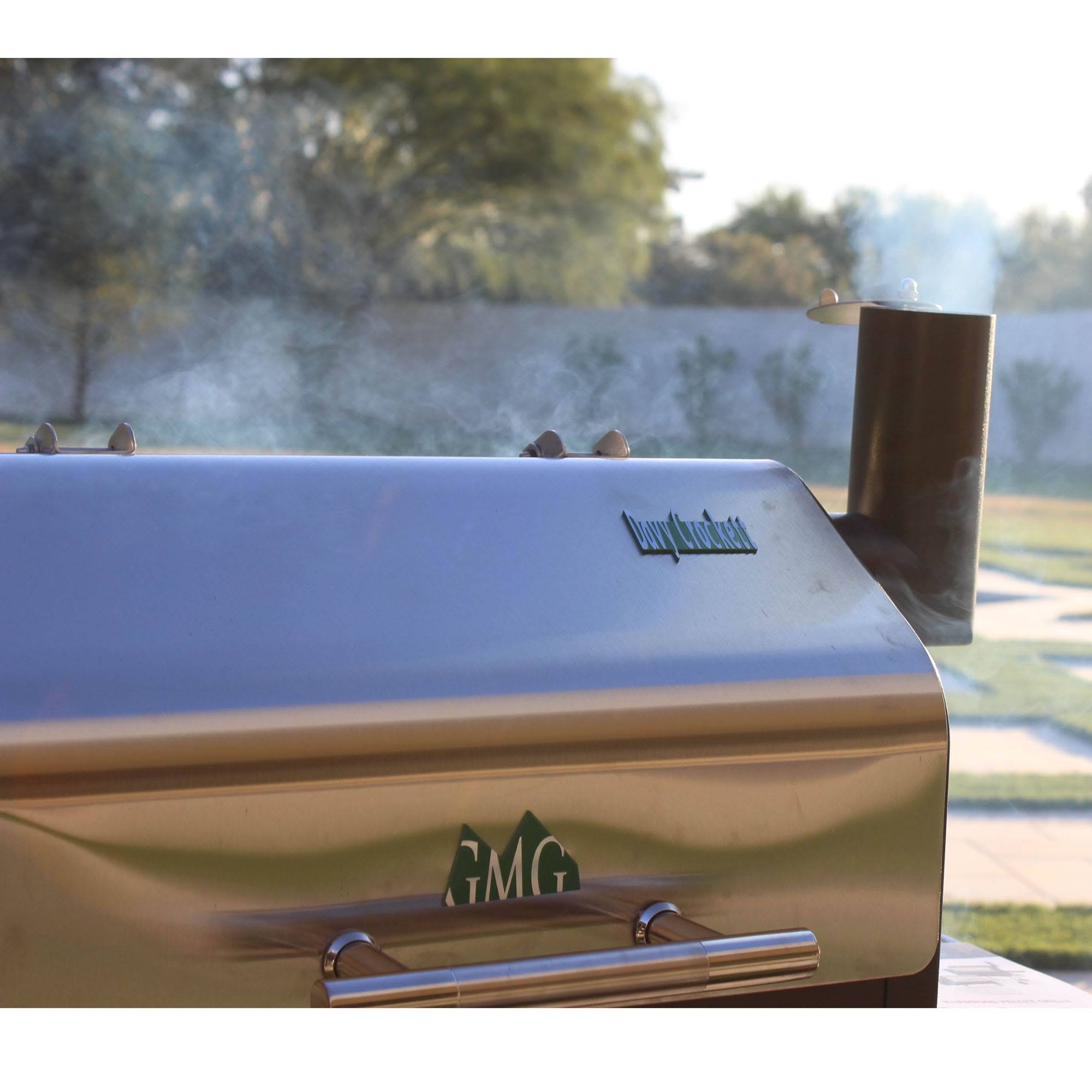 Green Mountain Grills Davy Crockett Pellet Grill