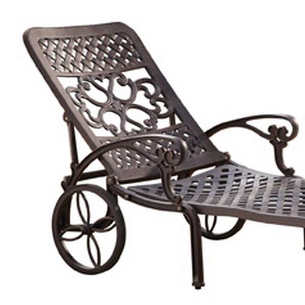 Sanibel Chaise Lounge by homestyles