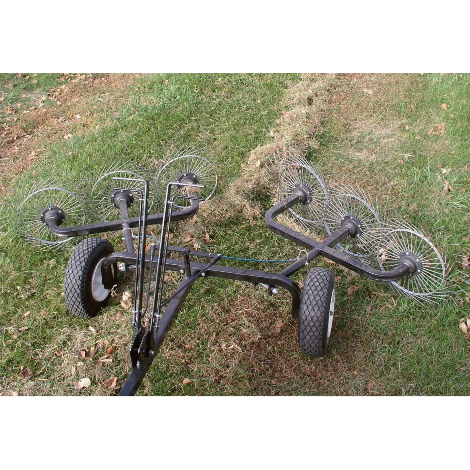 Strongway Acreage Rake – 60in.W, 6 Tine Reels