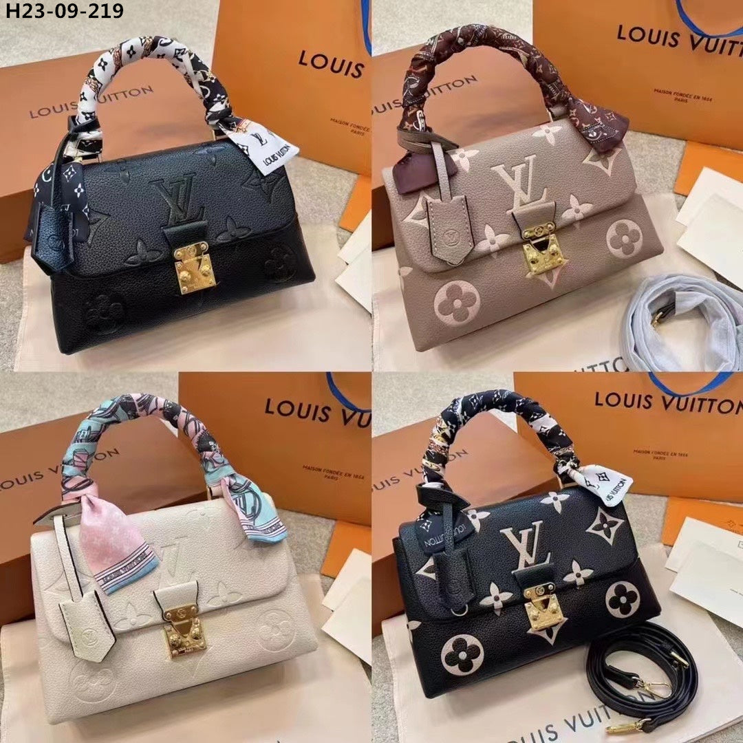 Louis Vuitton Madeleine Bb Bag Black 24Cm M45977