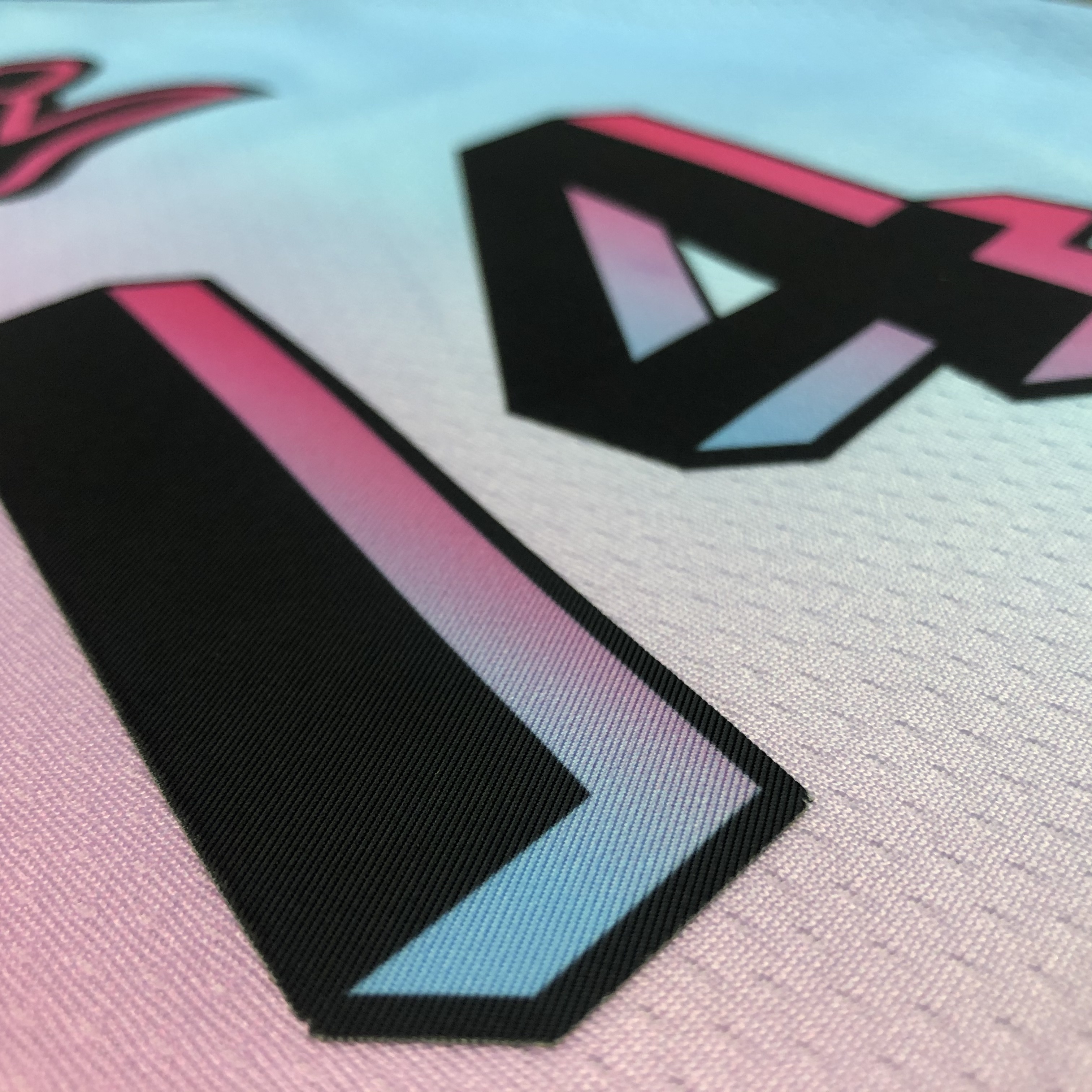 21 Season Miami Heat City Edition  No.14