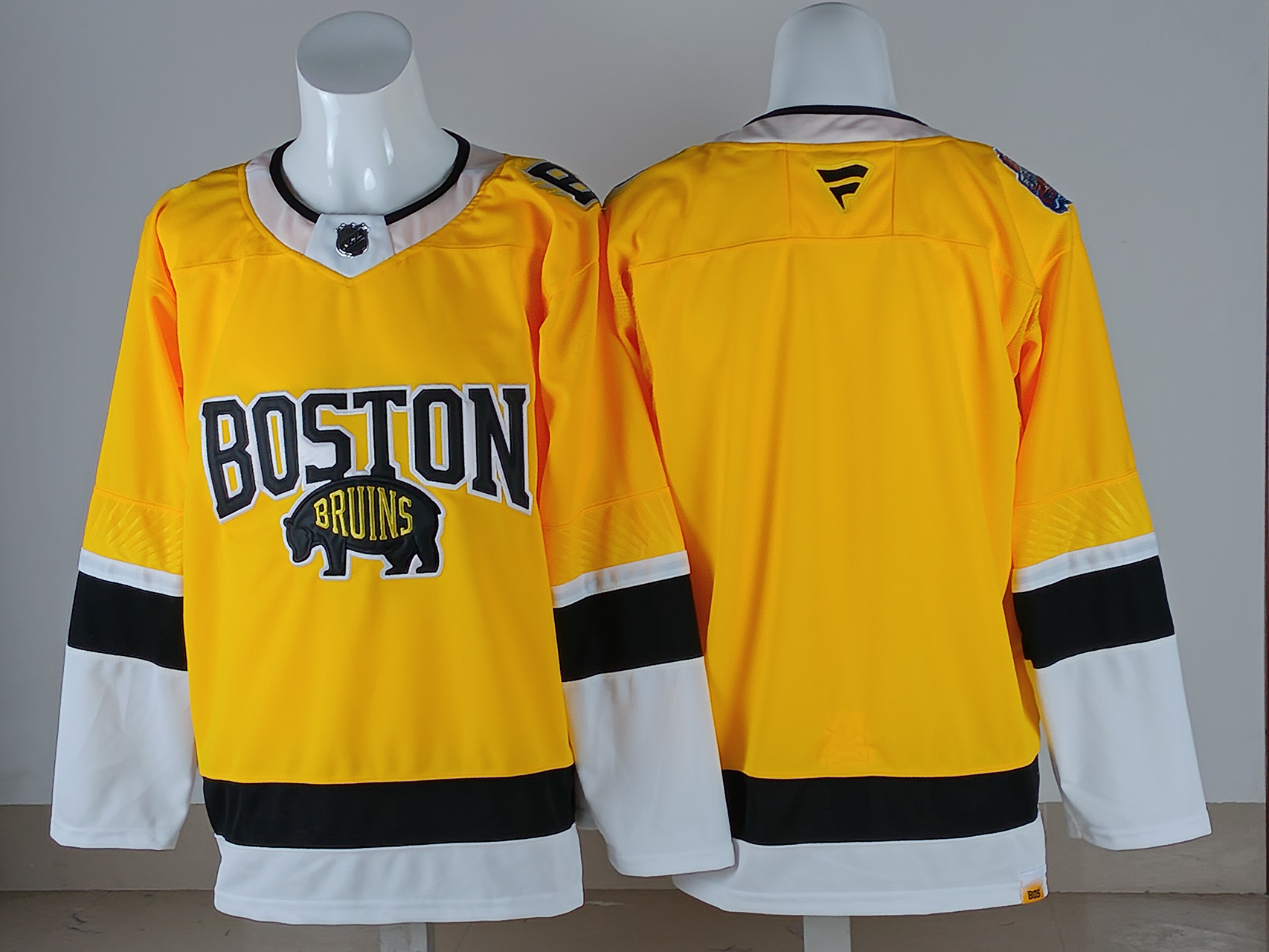 Men's Boston Bruins Fanatics Gold Breakaway Player Jersey