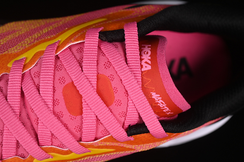 HOKA One One Mafate X