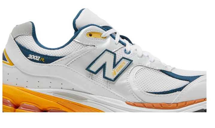 New Balance 2002R White M2002RLA Casual Running Shoes