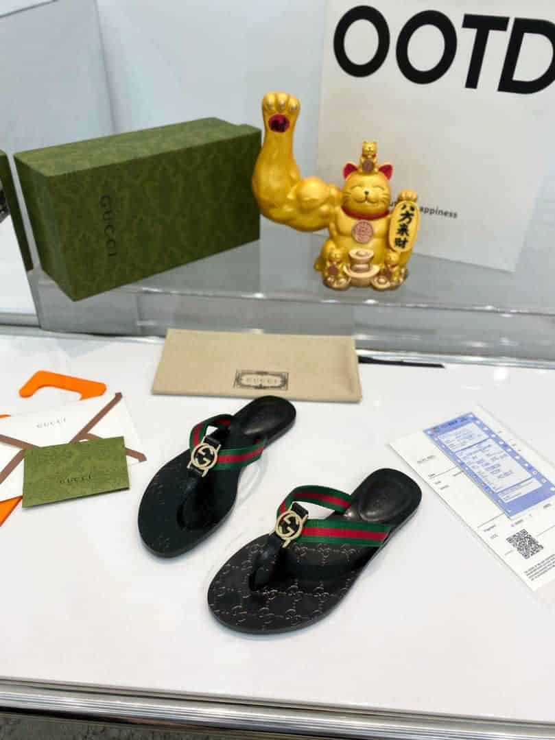 Gucci Double G Thong Leather Green And Red