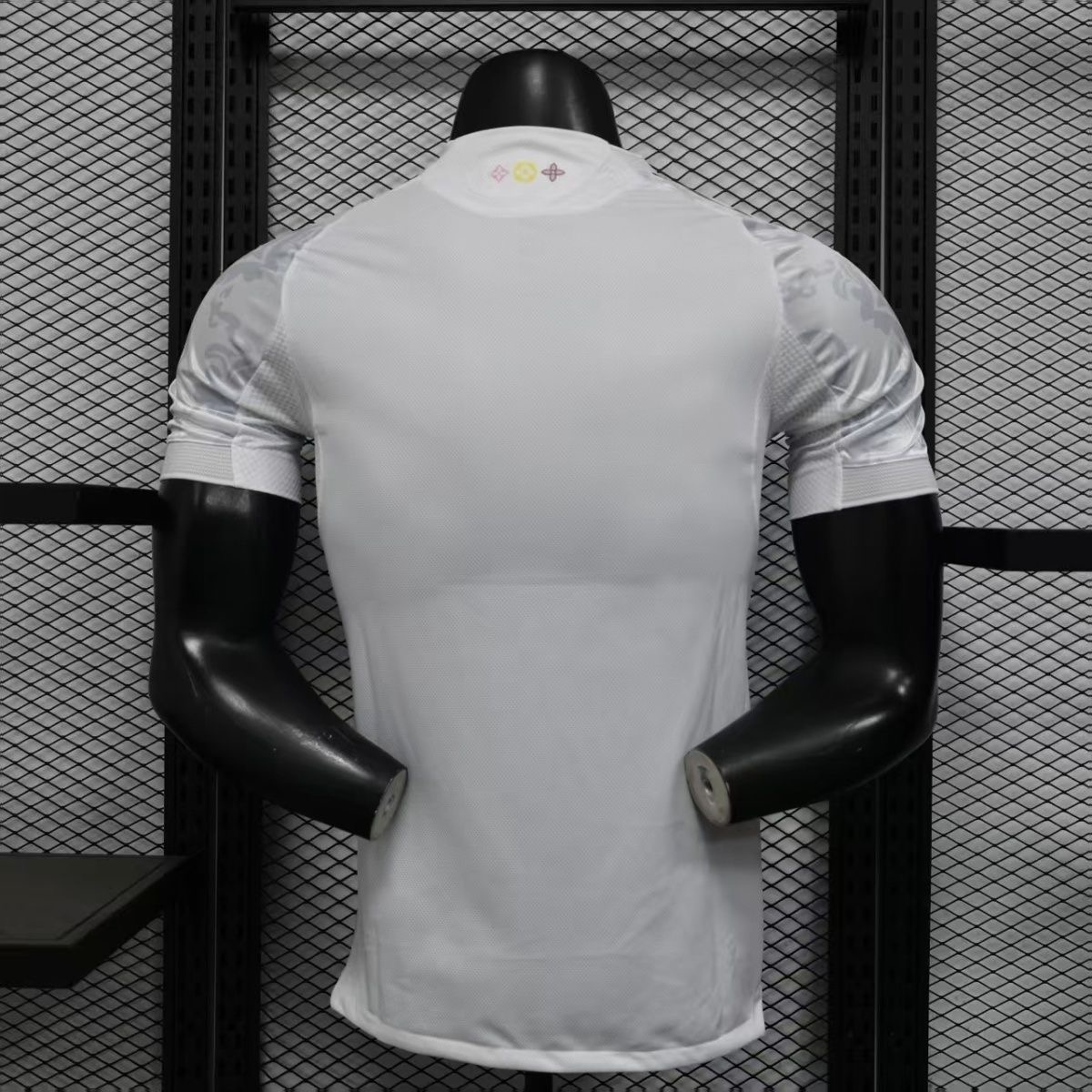 25/26 Real Madrid Platinum Edition jersey player version