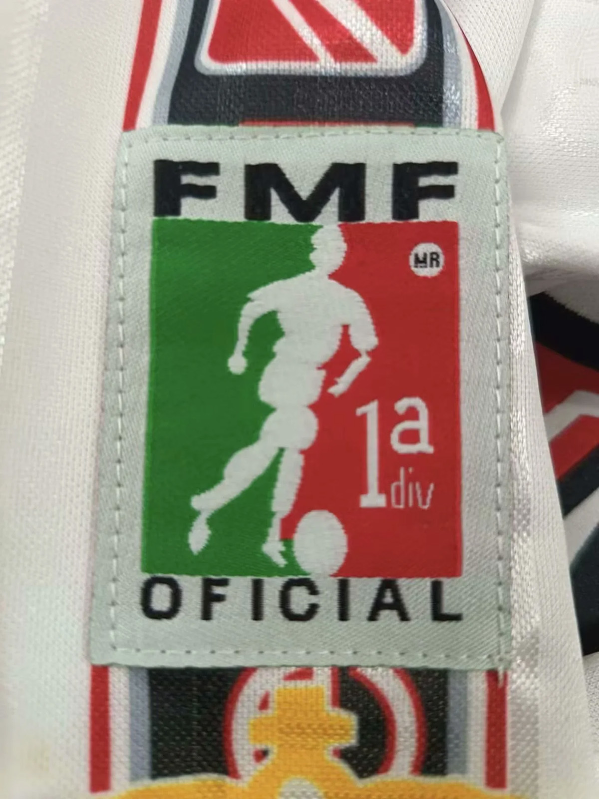 Retro Atlas 99/00 Away Jersey