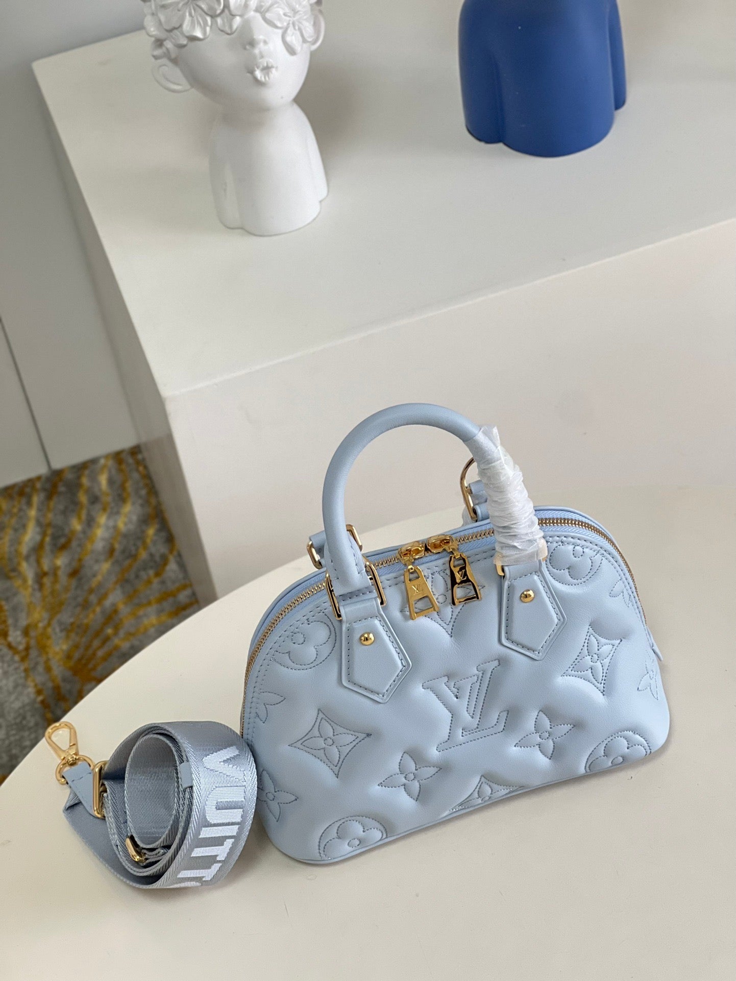 Louis Vuitton Alma Bb 24Cm Blue