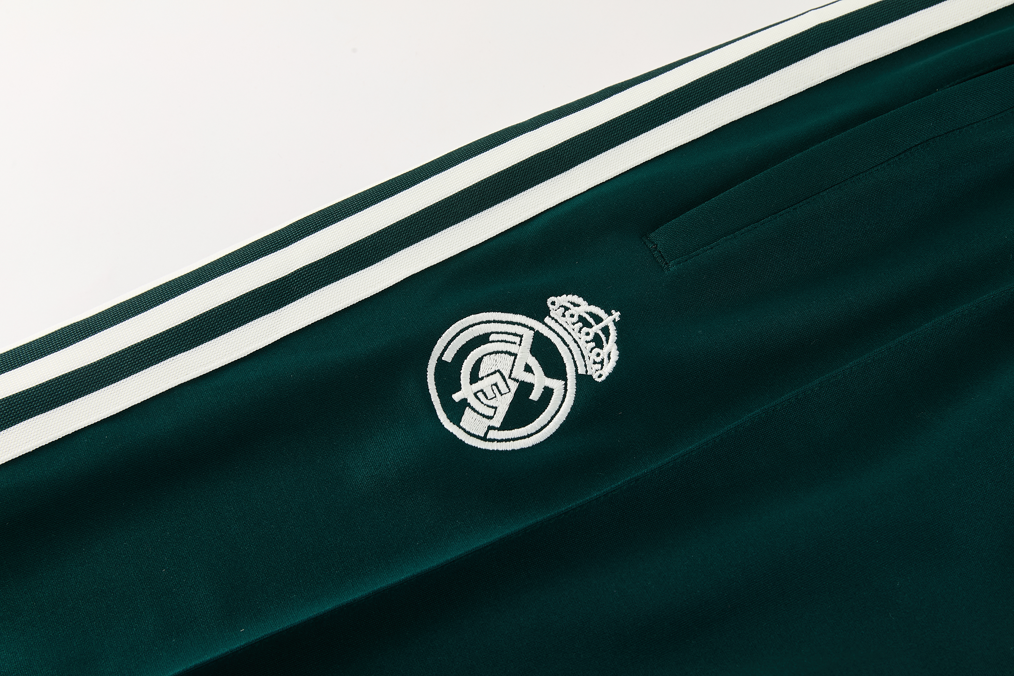 Real Madrid 26/27 Training Suit Full Zipper Dark Green