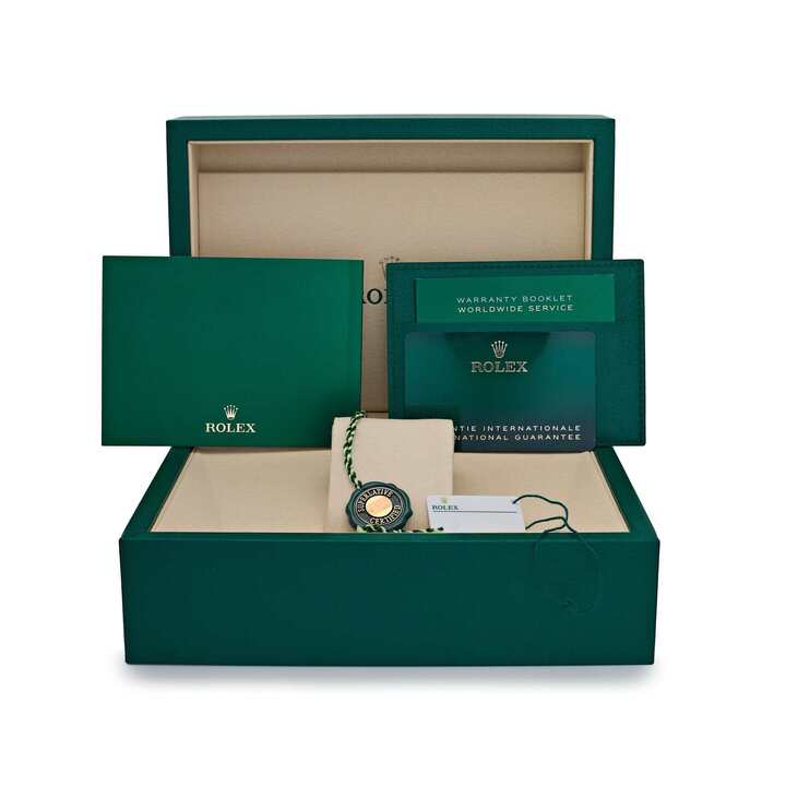 Rolex Oyster Perpetual 34 124200 Stainless Steel Pistachio Dial (2026)