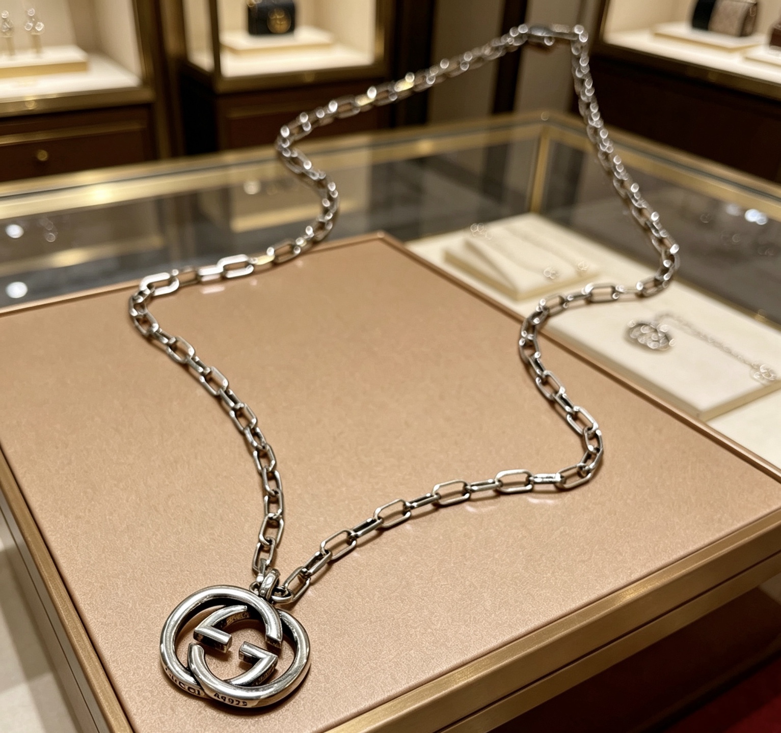 Gucci Anger Forest Necklace - cnluxepick
