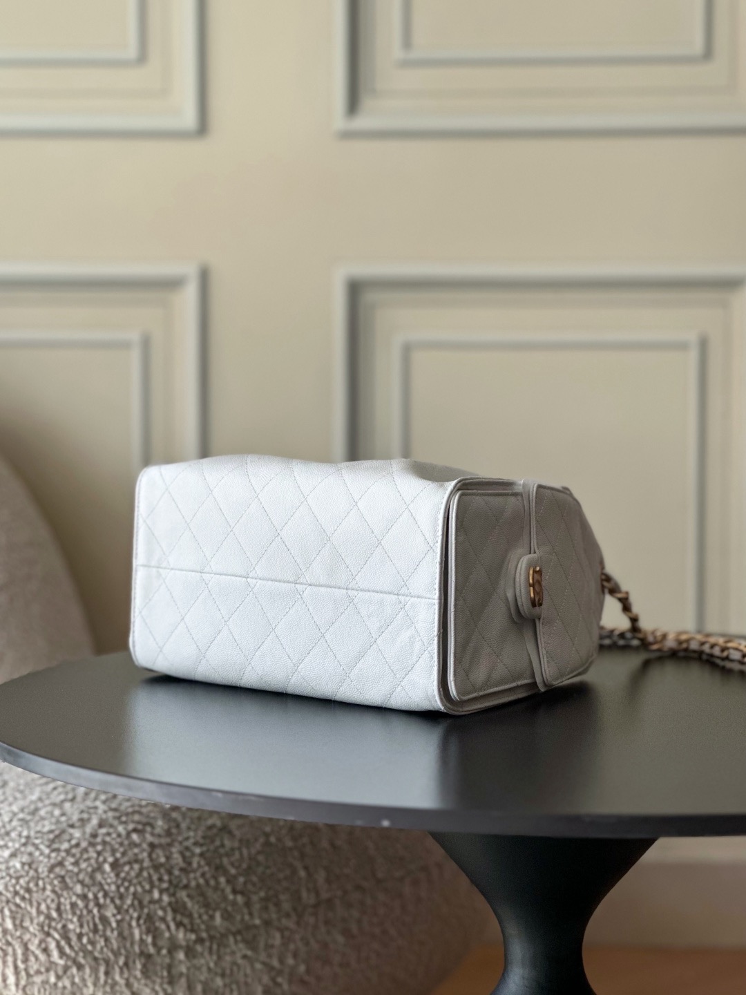 Chanel 25bag 25C Caviar leather white & gold small