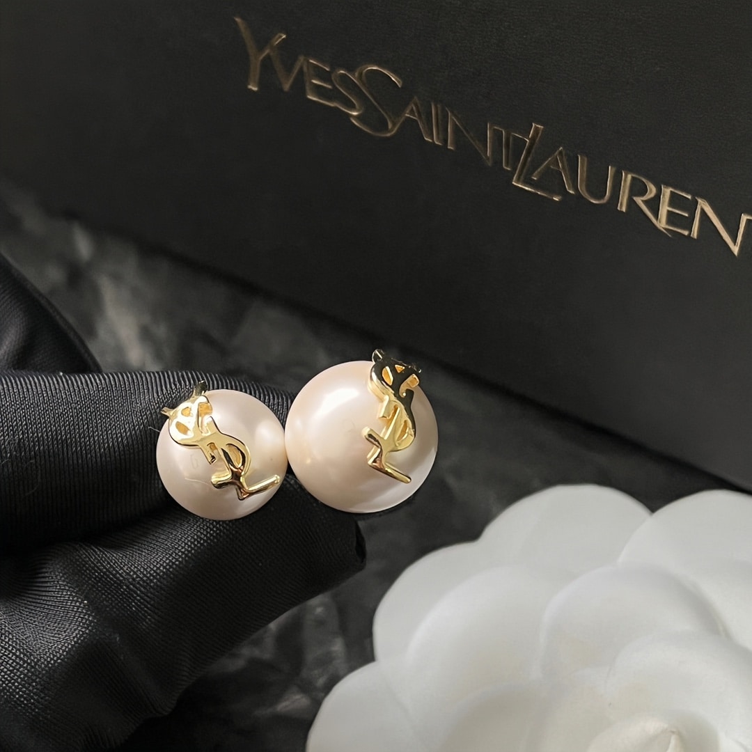 Saint Laurent Cassandre Pearl Earrings In Metal 691563Y15269018