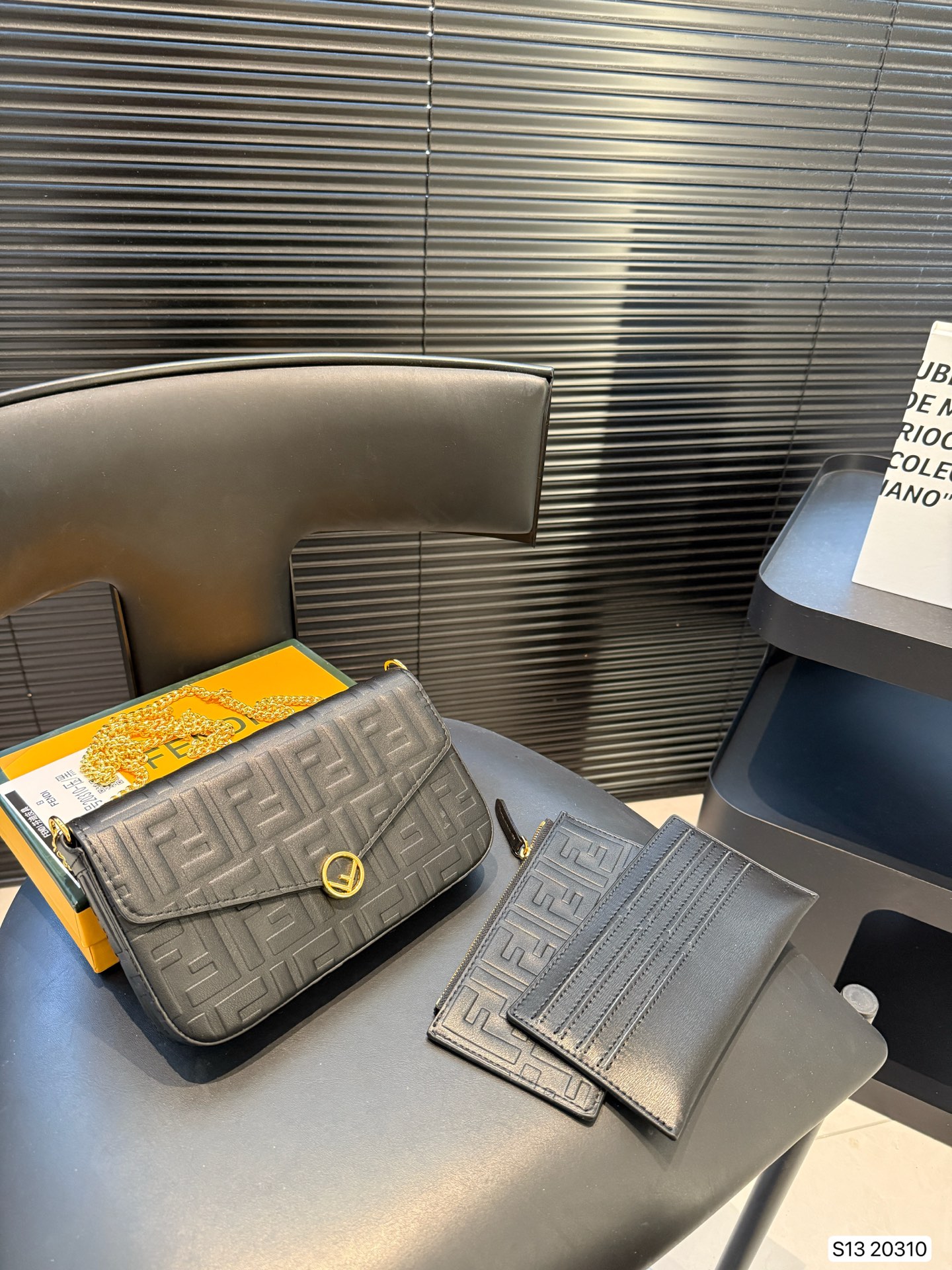Fendi envelope three-in-one bag - cnluxepick