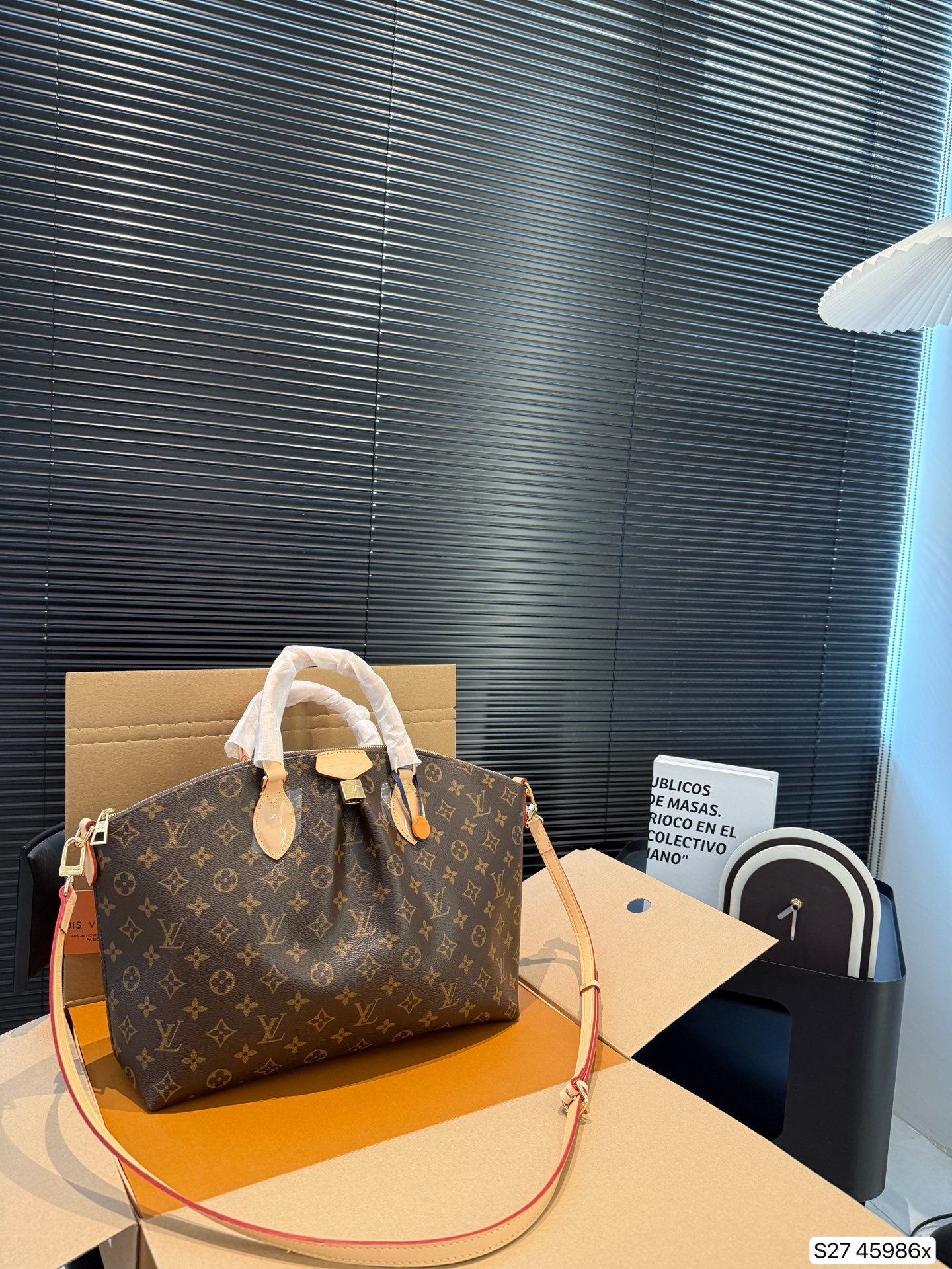 LV high-end dumpling bag - cnluxepick