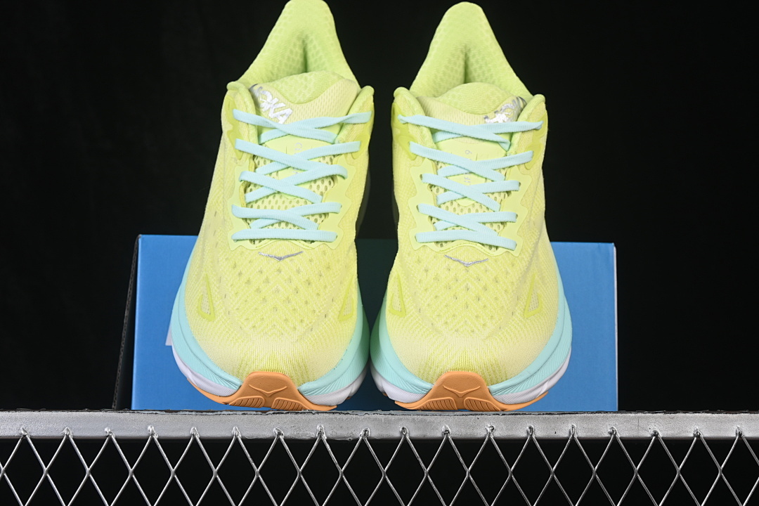 HOKA One One Clifton 9 All-terrain Everyday Road Running Shoes