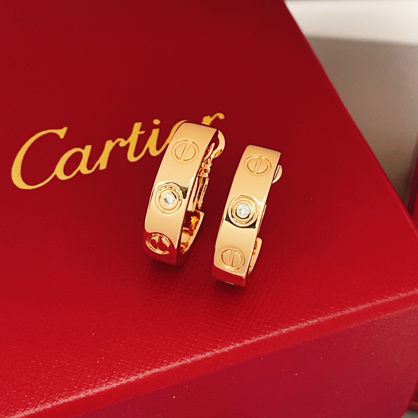 人気 Cartier コピー おしゃれ カルティエ ピアス 2026 ファッション高級 トレンド