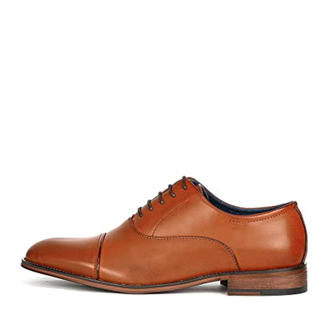 Men's Wide-Fit Cap Toe Oxford Shoes